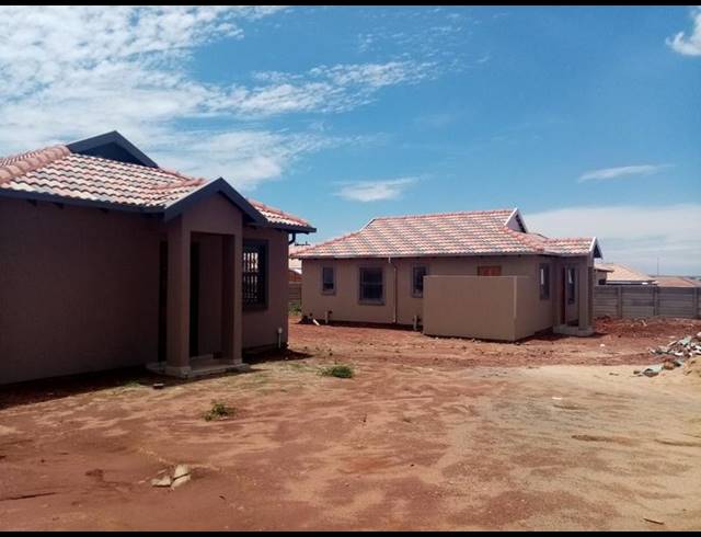 3 BEDROOM HOUSE FOR SALE IN RIVERSDALE